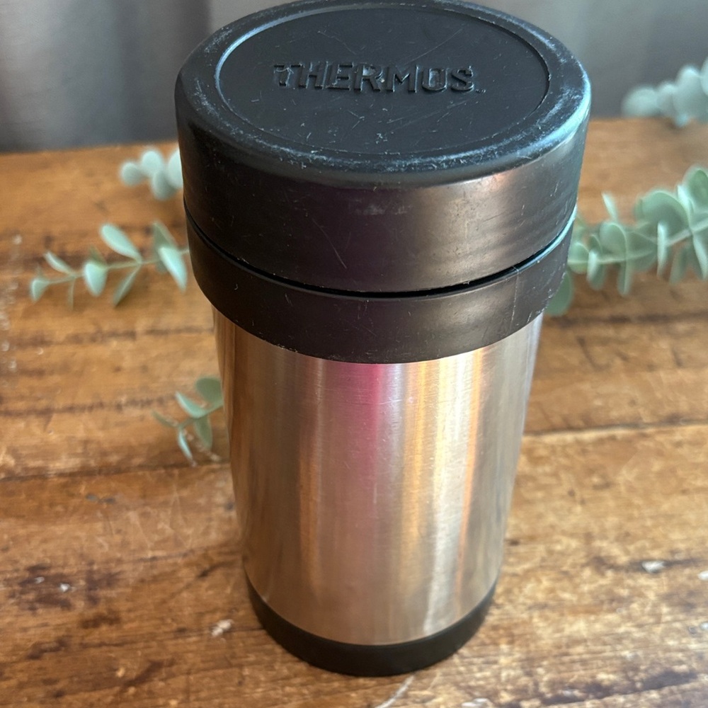 Thermos Stainless Steel Silver and Black Vacuum Insulated Food Jar - 500ml